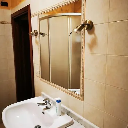 Casa Immersa Nella Natura